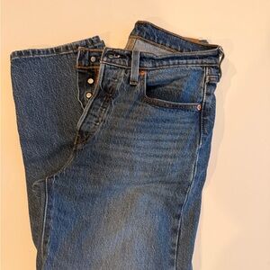 Levi's 501 crop jeans